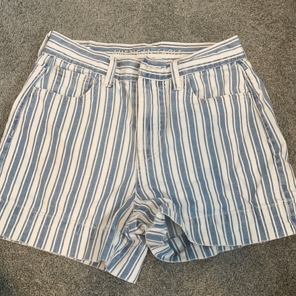 American Eagle Stripped High Wasted Shorts